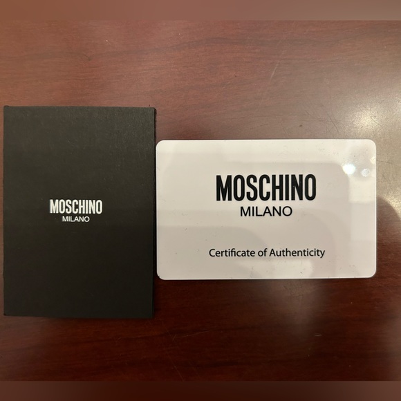 Moschino Pill Blister Pack Clutch - Picture 11 of 12